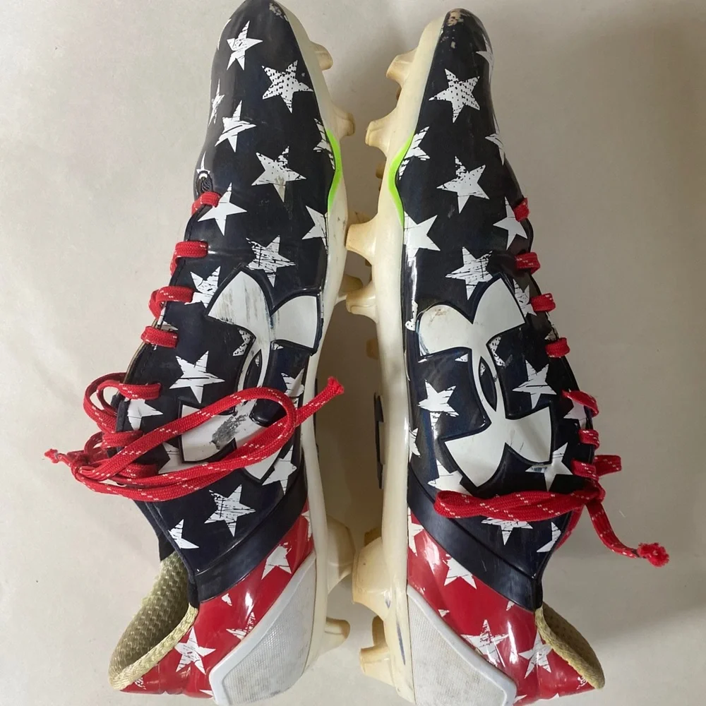 UNDER ARMOUR USA Stars Cleats Size 11.5